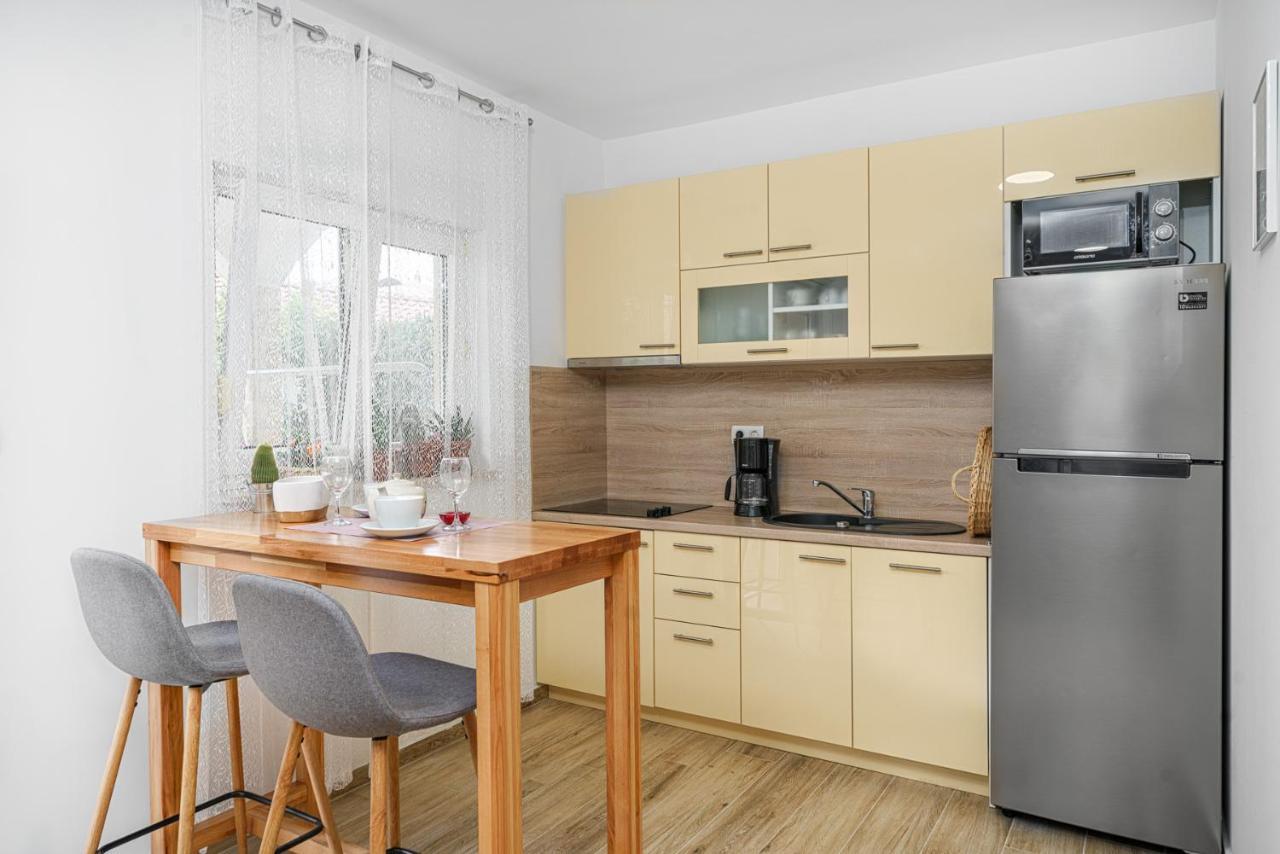 Apartments Vesna 보디체 객실 사진